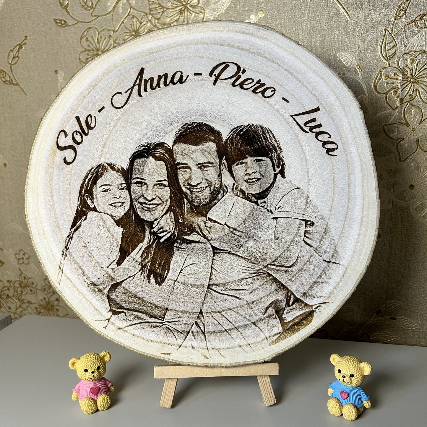 FOTO INCISA SU DISCO DI LEGNO NATURALE