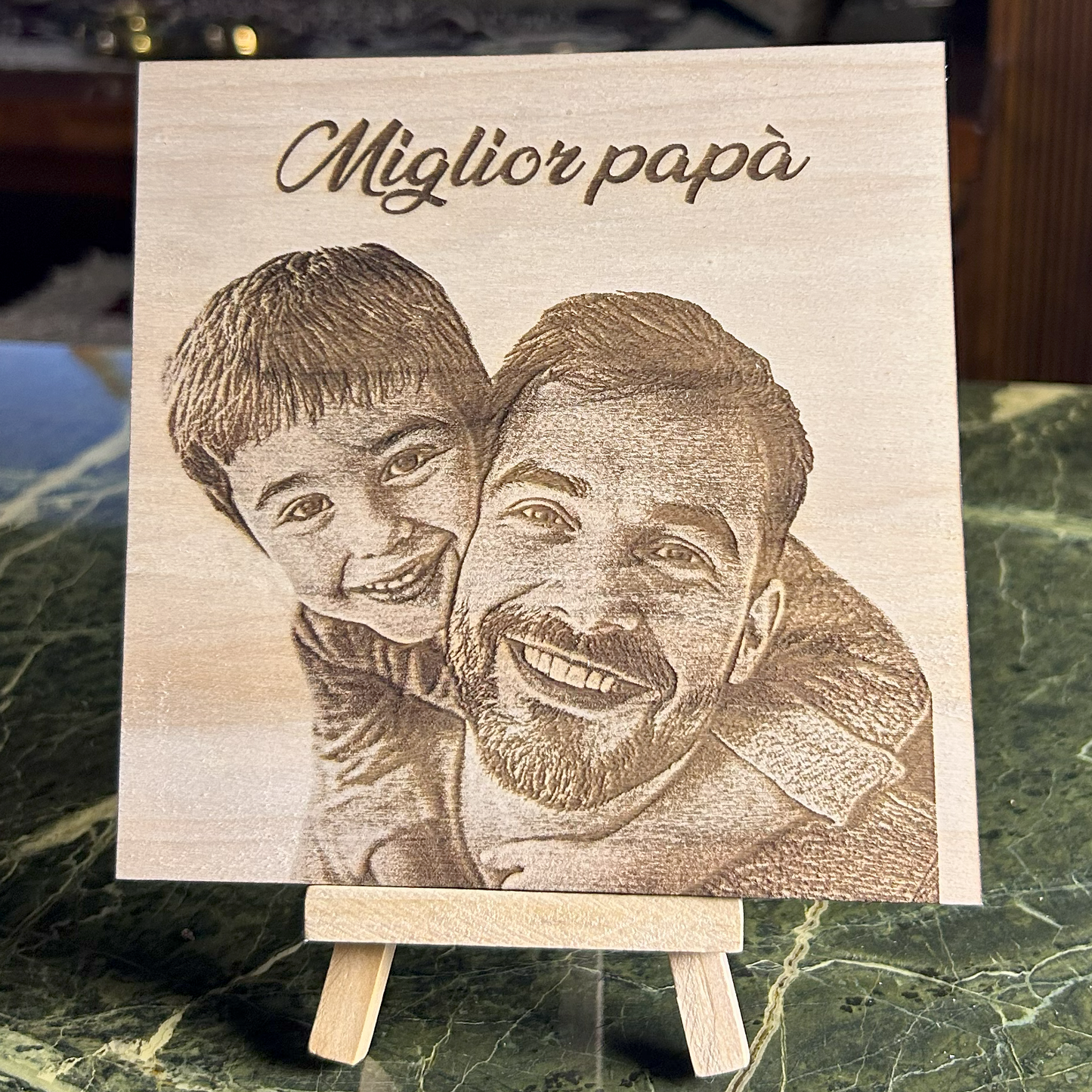 Quadretto in legno artigianale 14x14 cm – Inciso a laser con la tua foto